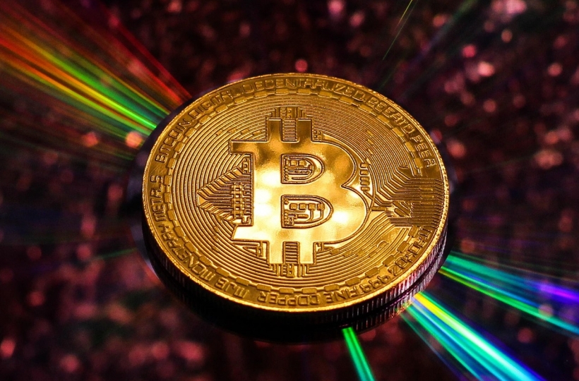 以太坊生态再添新入口！欧艺官方App上线首周安装量突破50万