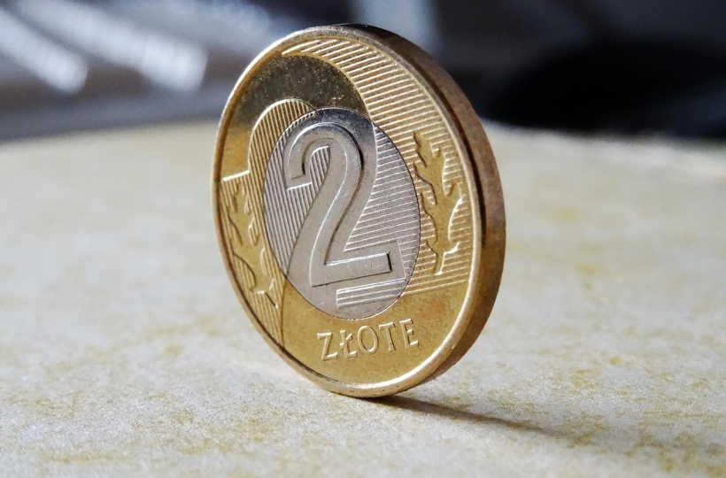 无感安装技术上线!欧逸交易所下载成功率提升至99.9%